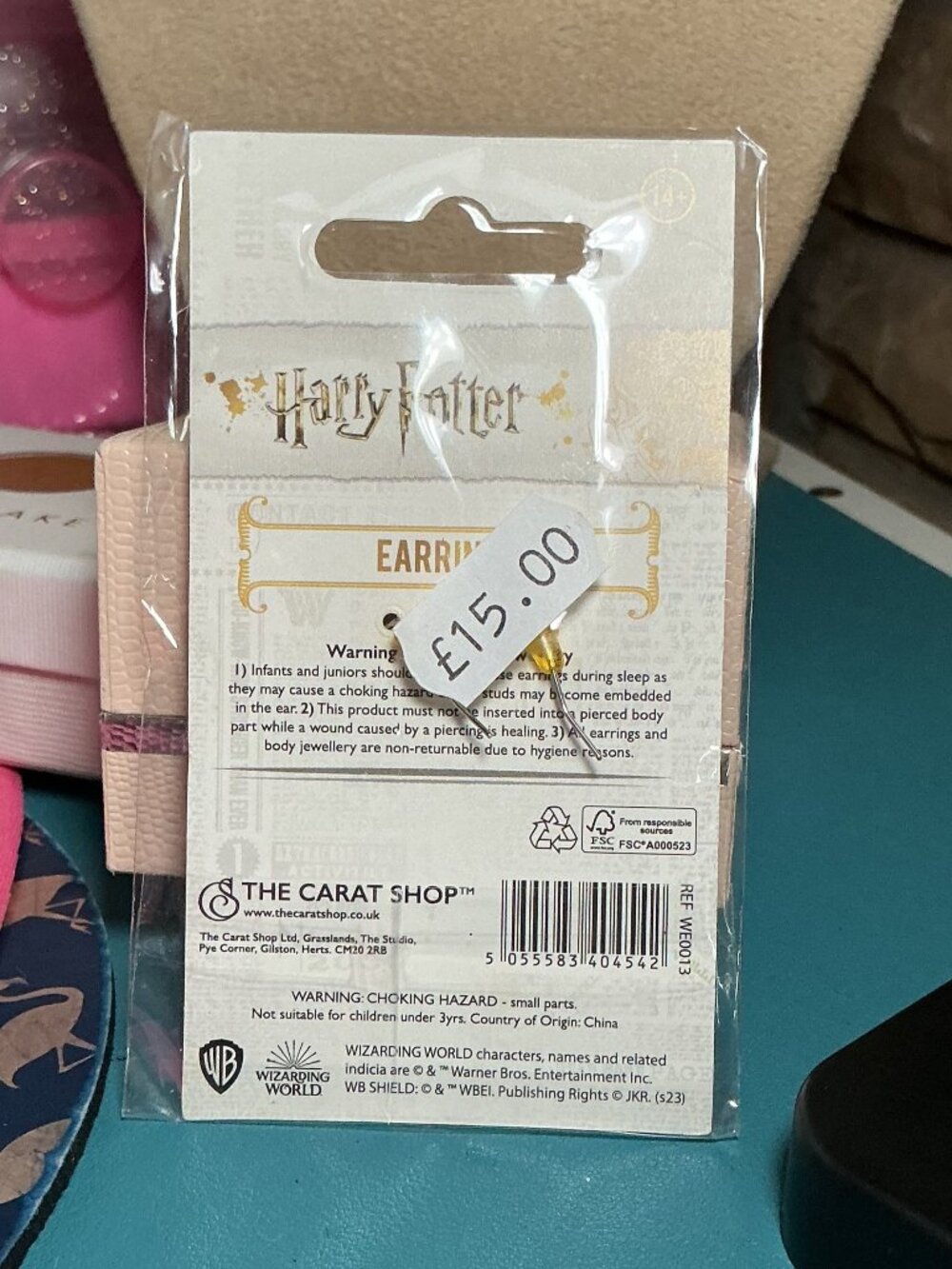 Harry Potter Wizarding World Dobby House Elf Drop Earrings - Picture 2 of 2
